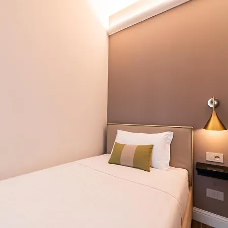Otel Del Conte 3*