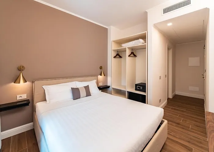 Отель Del Conte Лавено