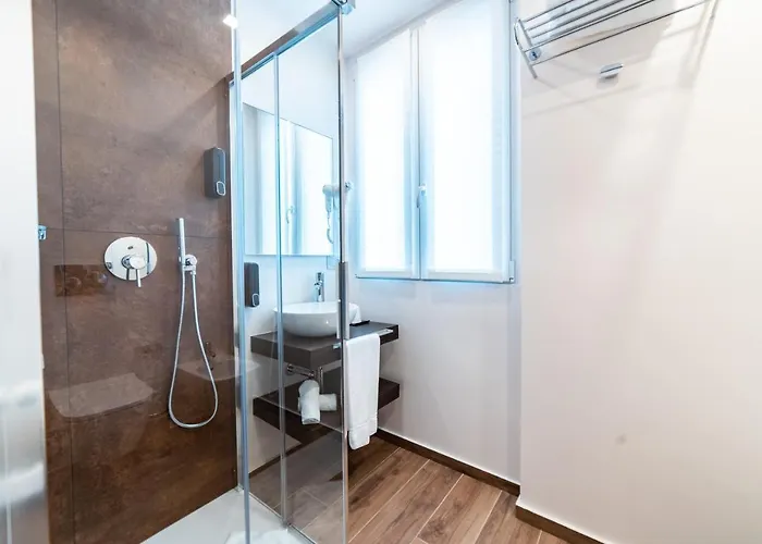 Del Conte 3* Лавено