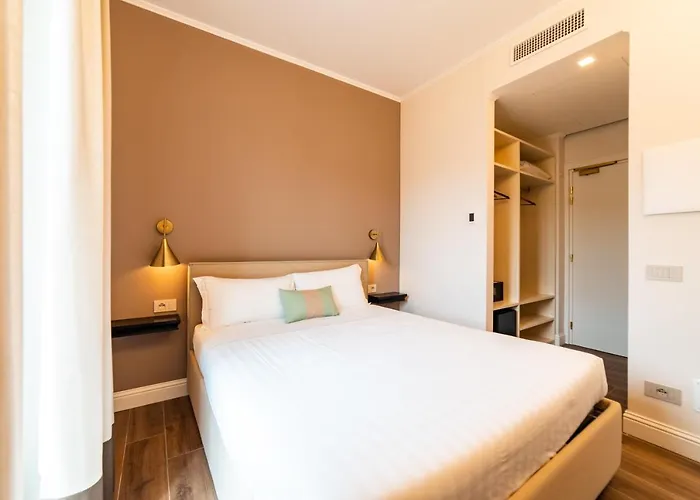 Del Conte 3* Лавено