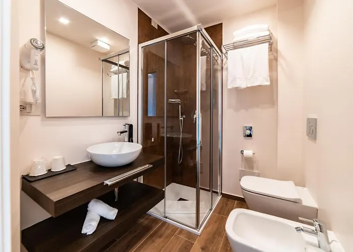 Отель Del Conte Лавено