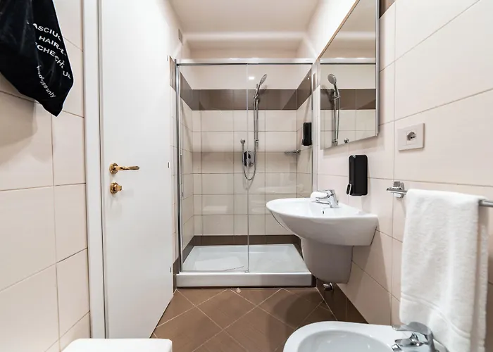 Отель Del Conte Лавено