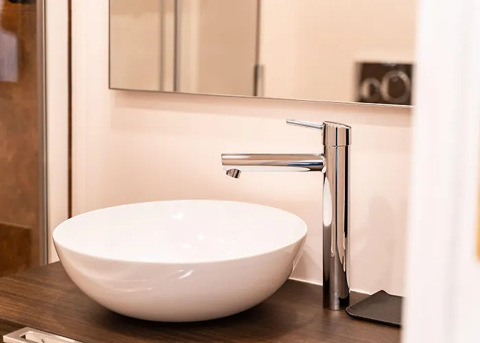 Del Conte Лавено